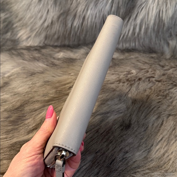 Kate Spade Light Gray Zip Wallet - Picture 6 of 9